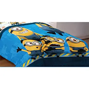 Dreamwords Despicable Me Comforter - Twin-Full Minions Bedding