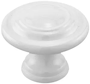 Prime-Line N 7439 Bi-Fold Door Knob – Wide Base and Large Diameter Door Knob For Easy Gripping, Replace Old or Unsightly Knobs, 1-11/16” Outside Diameter, Diecast, Classic White