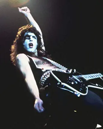 KISS Paul Stanley classic make up on stage concert 8x10 Promotional Photograph