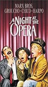 A Night at the Opera [VHS]